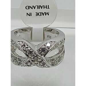 Elegant Vintage Jewelry Sterling Silver Cross-Over Simulated Diamond Ring Size 5